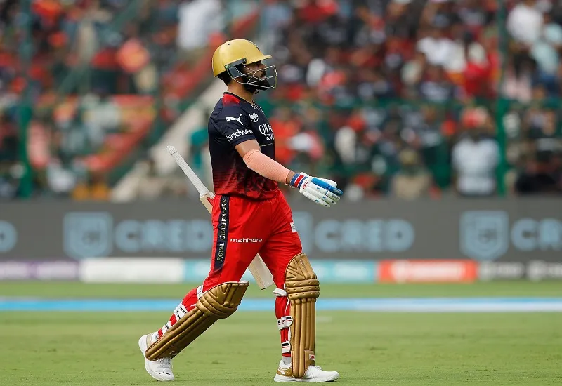 IPL 2023 RCB vs DC : विराट कोहली का अर्धशतक, आरसीबी ने बनाए छह विकेट पर 174 रन 