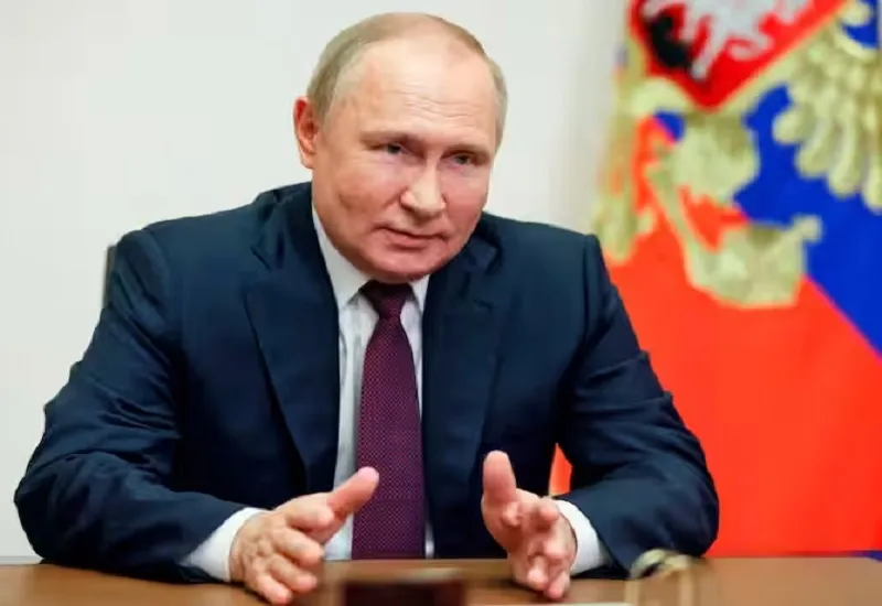  राष्ट्रपति Vladimir Putin ने कहा- रूस और अमेरिका के संबंध गहरे संकट में  