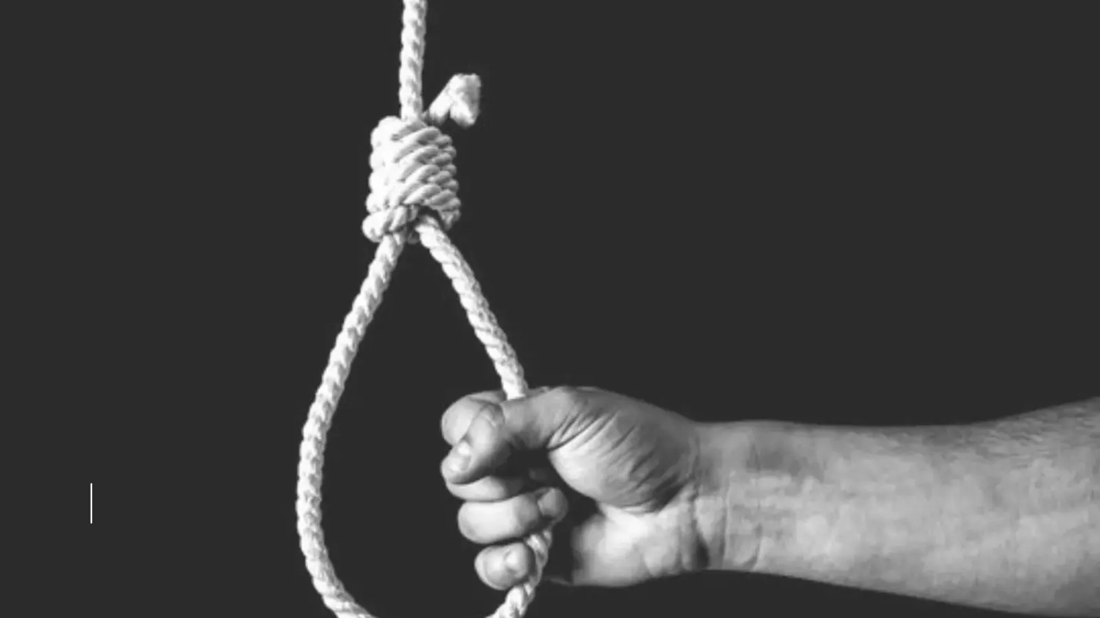 बरेली: रेलवे कॉलोनी में फांसी के फंदे से लटका मिला शव, नशे का आदी था युवक 