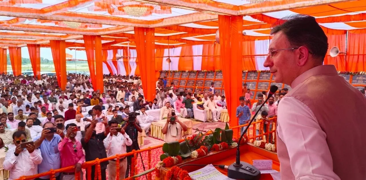 बीसलपुर पहुंचे जितिन प्रसाद, बोले- ये पहले वाली सरकार नहीं है, न गुणवत्ता से समझौता होगा न बंदरबांट