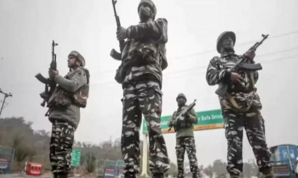 पूर्व अग्निवीरों के लिये सीआरपीएफ में कांस्टेबल के दस फीसदी पद आरक्षित 