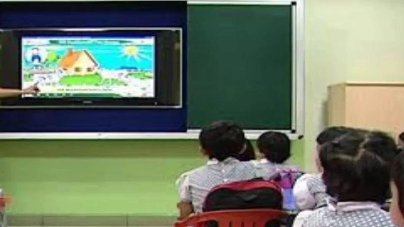 चम्पावतः जिले में शुरू होगा 'स्मार्ट स्कूल-स्मार्ट ब्लॉक' कार्यक्रम, 137 स्कूलों में होगा कार्यक्रम