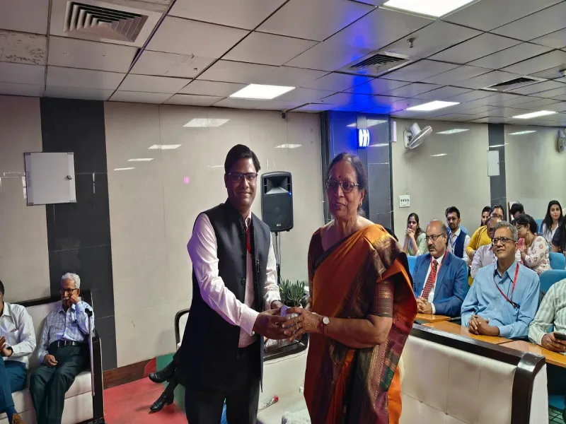 केजीएमयू : चुंबकीय मैलेट तकनीक से दांत निकालना हुआ सुरक्षित, तत्काल प्रत्यारोपण में भी है सहायक