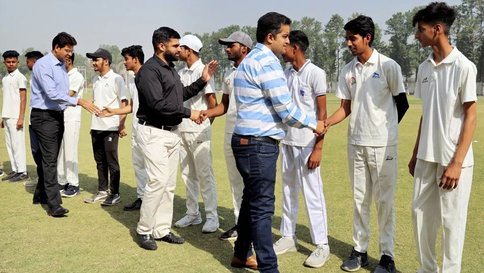 बरेली: जेपीएम ने सेंट फ्रांसिस और जीआरएम ने हांडा पब्लिक स्कूल को हराया