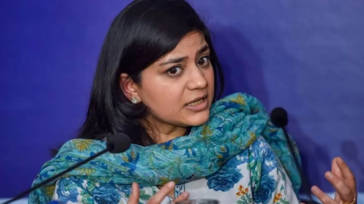 अपराधी या आतंकवादी नहीं हूं, अपने पासपोर्ट के लिए न कानूनी लड़ाई : इल्तिजा मुफ्ती