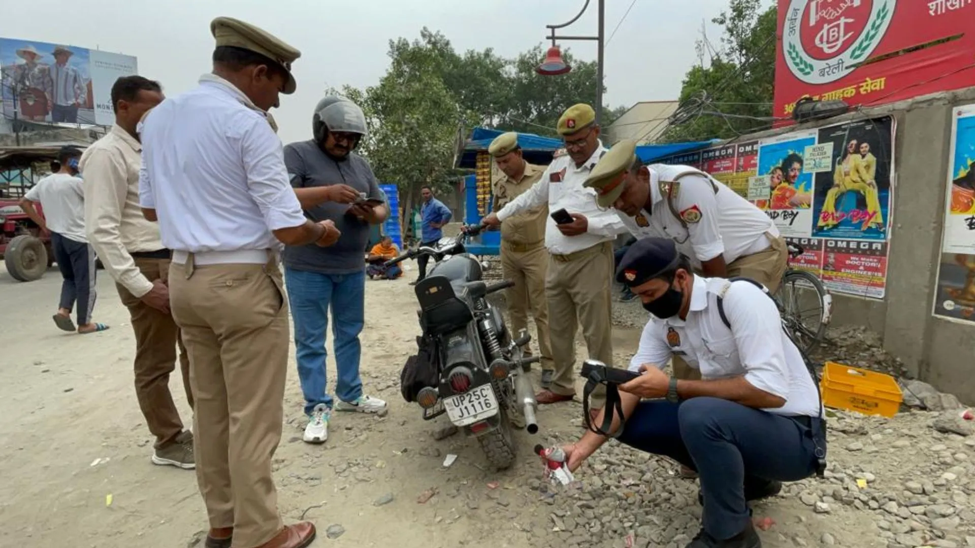 बरेली: बुलेट में मॉडिफाइड साइलेंसर लगाना पड़ेगा भारी, देना होगा 10 हजार का जुर्माना 