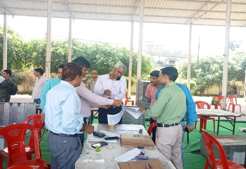 मुरादाबाद : भाजपा के सुरेंद्र, सपा की शीरीगुल निर्विरोध पार्षद, अब 12 प्रत्याशी ही मैदान में