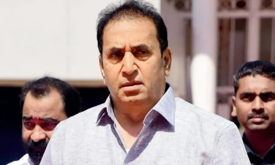 महाराष्ट्र की अदालत ने अनिल देशमुख को मुंबई से बाहर जाने की दी अनुमति 