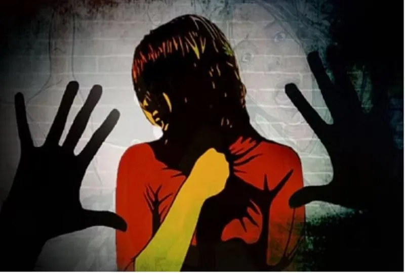 हरदोई : नाबालिग लड़की को उठा ले गए दबंग