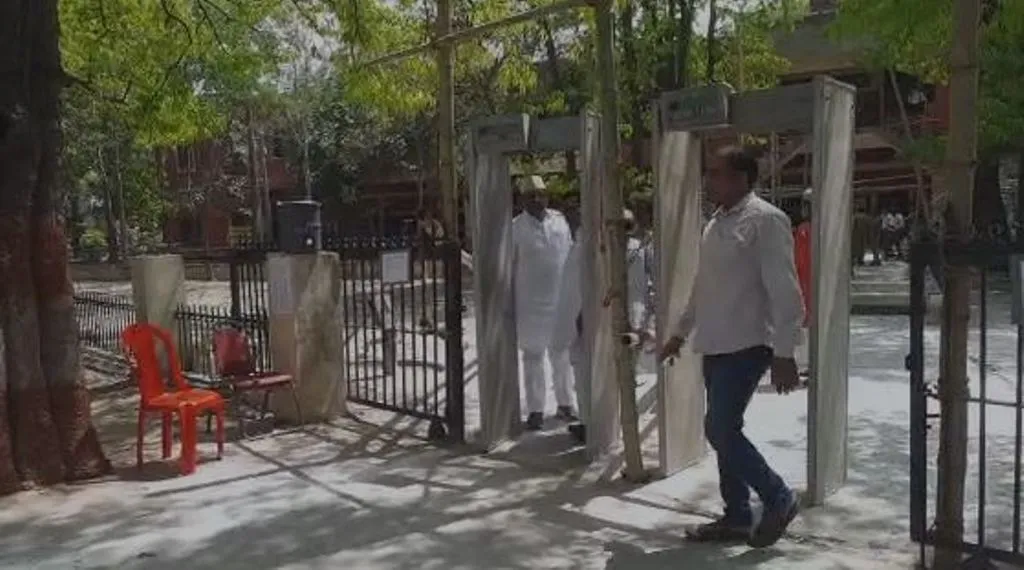 बरेली: दो दिन में महापौर के नामांकन के लिए बिके 13 पर्चे, एक भी नहीं हुआ दाखिल