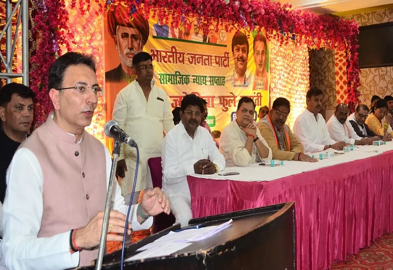 UP Nikay Chunav 2023 : मंत्री जितिन प्रसाद ने कहा- नगर निकाय चुनाव लोकसभा की परीक्षा, मतभेद भुलाकर जीतने में लगें