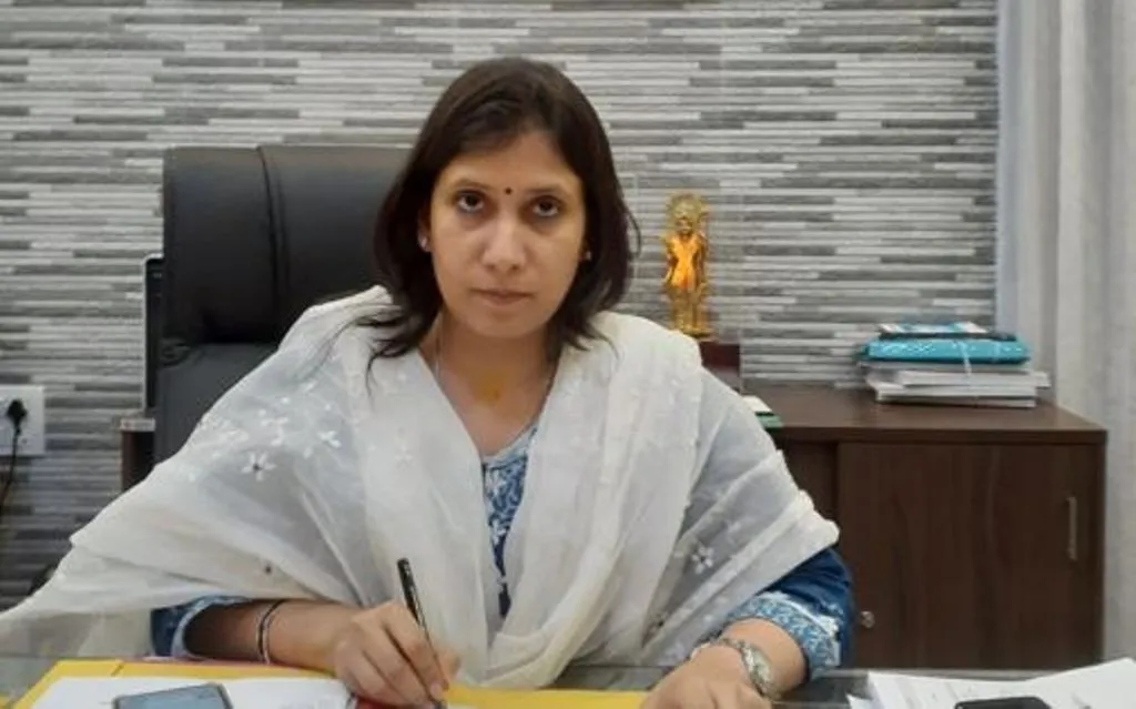 बरेली: कामयाब लोगों से कौन पूछता है कितने नंबर आए थे 10वीं-12वीं में- कमिश्नर सौम्या अग्रवाल 