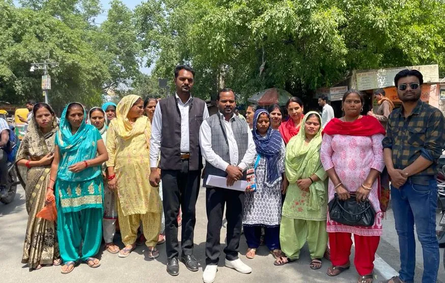 बरेली: अंबेडकर भवन पर अवैध कब्जा, विरोध करने पर दी जान से मारने की धमकी