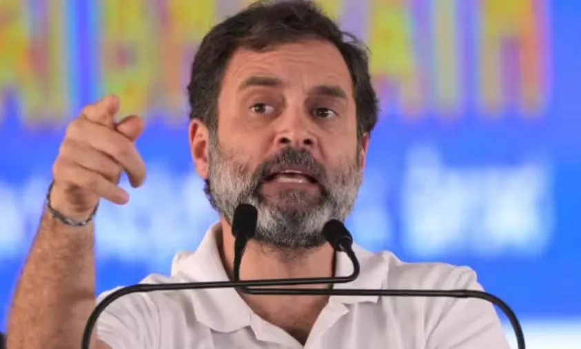भ्रष्ट भाजपा का ध्यान अपने दो-तीन मित्रों की मदद करने पर है: राहुल गांधी