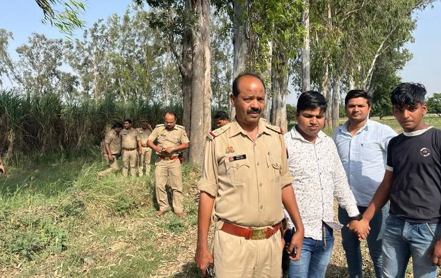 मेरठ: मुठभेड़ में पुलिस ने लूट के आरोपी के पैर में मारी गोली, एक दिन पहले छात्रा के साथ की थी लूट