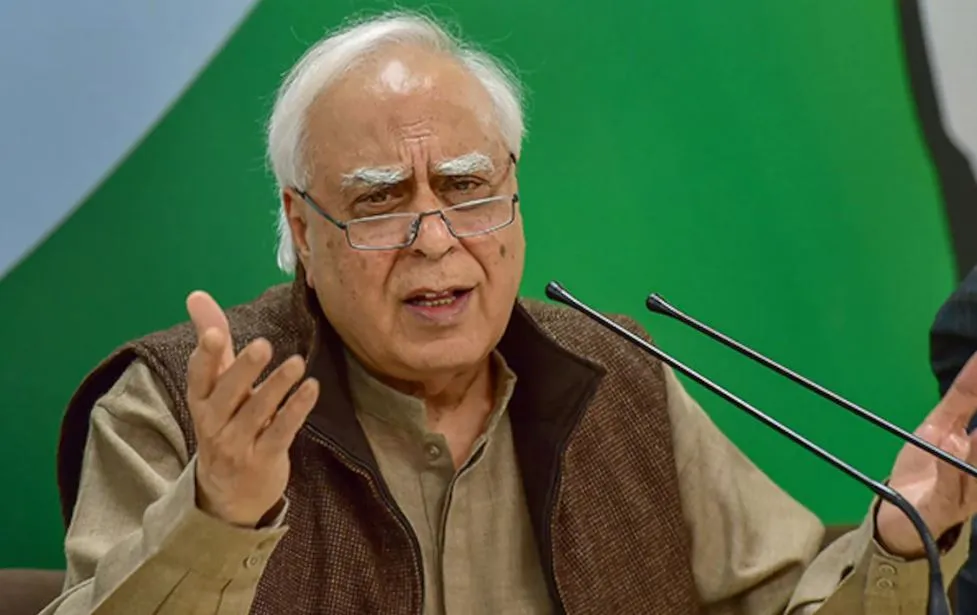 बीजेपी 2024 के आम चुनाव के मद्देनजर सांप्रदायिक हिंसा भड़काने की योजना बना रही: कपिल सिब्बल 
