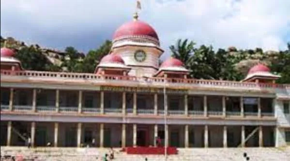 कर्नाटक सिद्धगंगा मठ: महंत की मतदाताओं से अपील, चुनाव में बड़ी संख्या में करें मतदान 