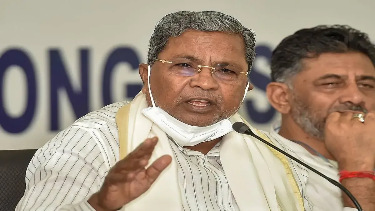 सिद्धरमैया का तंज- क्या ‘नंदिनी’ को हमसे चुराने की कोशिश कर रहे हैं PM मोदी?