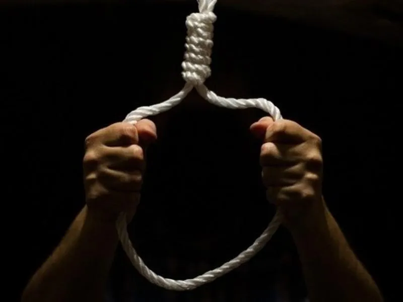 अयोध्या : इंटर की परीक्षा में फेल हुई छात्रा ने लगाई फांसी