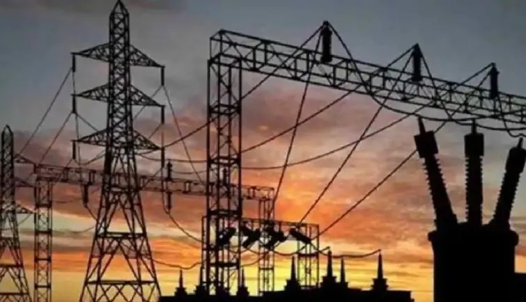 बरेली: ट्रांसफार्मरों की क्षमता वृद्धि के साथ जर्जर लाइनें होंगी ठीक, 56 करोड़ 57 लाख रुपये किए जाएंगे खर्च