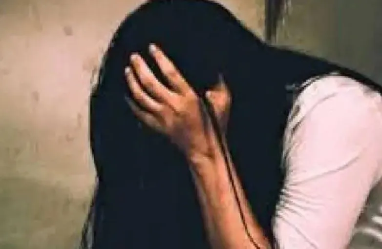 मुरादाबाद: प्रेमी की शादी रुकवाने थाने पहुंची प्रेमिका, दुष्कर्म करने का लगाया आरोप