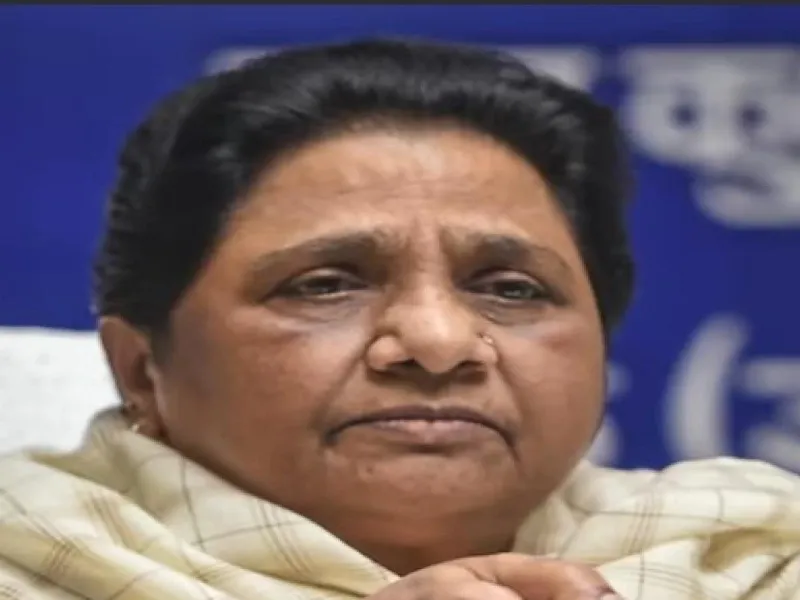 निकाय चुनाव में BSP को लगेगा बड़ा झटका, मायावती के बेहद करीबी ये बड़े नेता थाम सकते हैं BJP का दामन 
