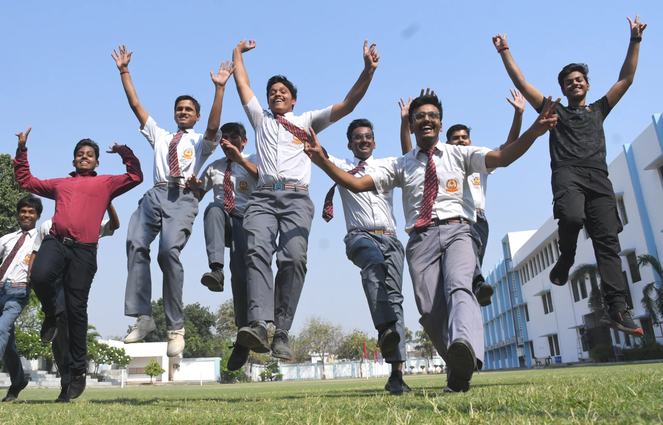 बरेली: शौर्य बंसल और देव सक्सेना ने पाए सर्वाधिक अंक