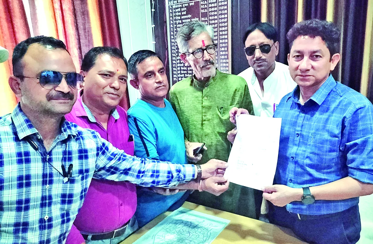Khatima News : दो माह से पेंशन न आने से राज्य आंदोलनकारी परेशान, जिलाधिकारी को भेजा ज्ञापन 