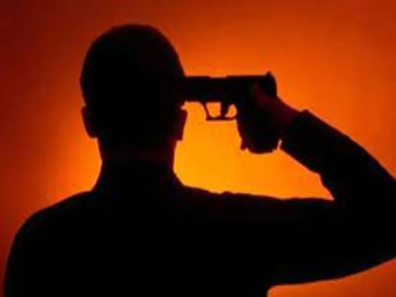बलरामपुर में सिपाही ने गोली मारकर की आत्महत्या 