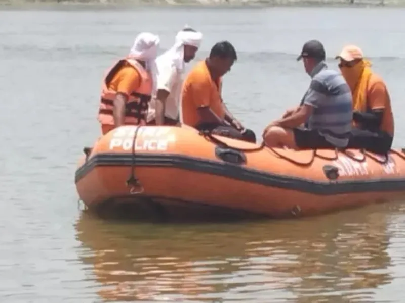 प्रयागराज हादसा : फाफामऊ गंगा घाट पर डूबे दो छात्रों के शव बरामद