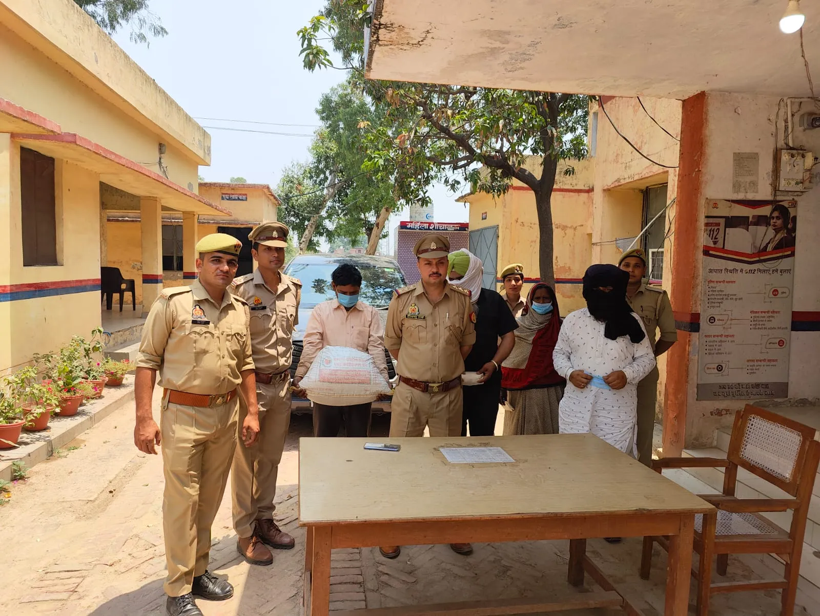 बरेली: पंजाब से डोडा खरीदने आए तस्कर, महिला समेत चार गिरफ्तार