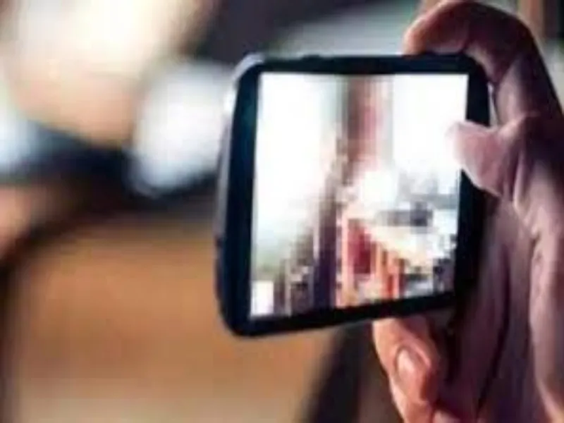 रायबरेली : प्रेम जाल में फंसाकर पड़ोसी युवती का बनाया अश्लील वीडियो, किया वायरल