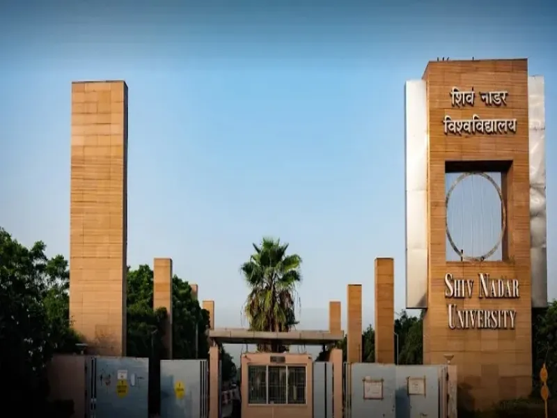 Shiv Nadar University में छात्र ने छात्रा को मारी गोलियां, खुद भी किया Suicide, Love Affair का है मामला