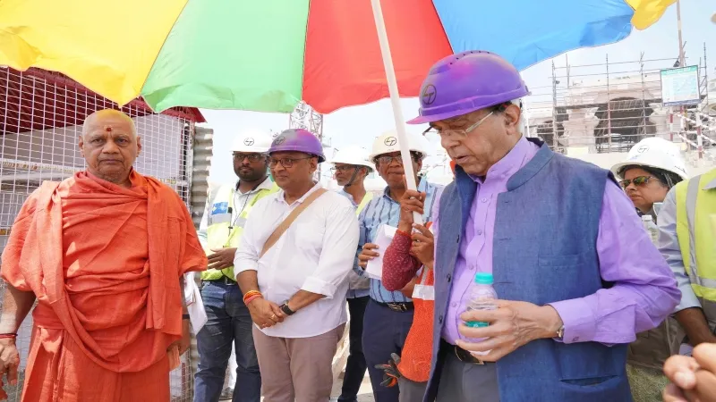 मंदिर निर्माण समिति बैठक : तांबे की पत्तियों से जोड़ी जा रही राम मंदिर की छत