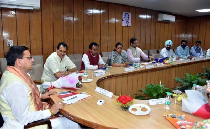 देहरादून: मंत्रिमंडल की बैठक बस कुछ ही क्षणों में, कई प्रस्ताव हो सकते हैं पास
