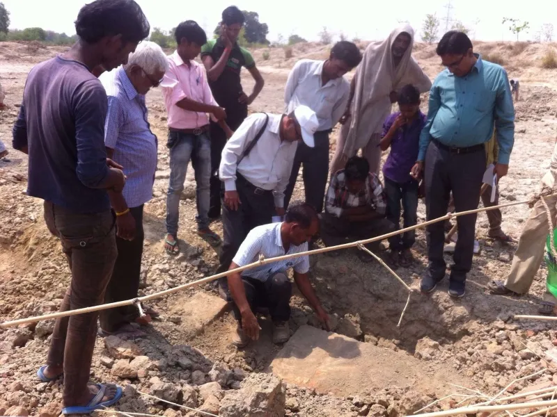 कौशांबी के शाना नीबी गांव में पुरावशेष के संरक्षण की मांग