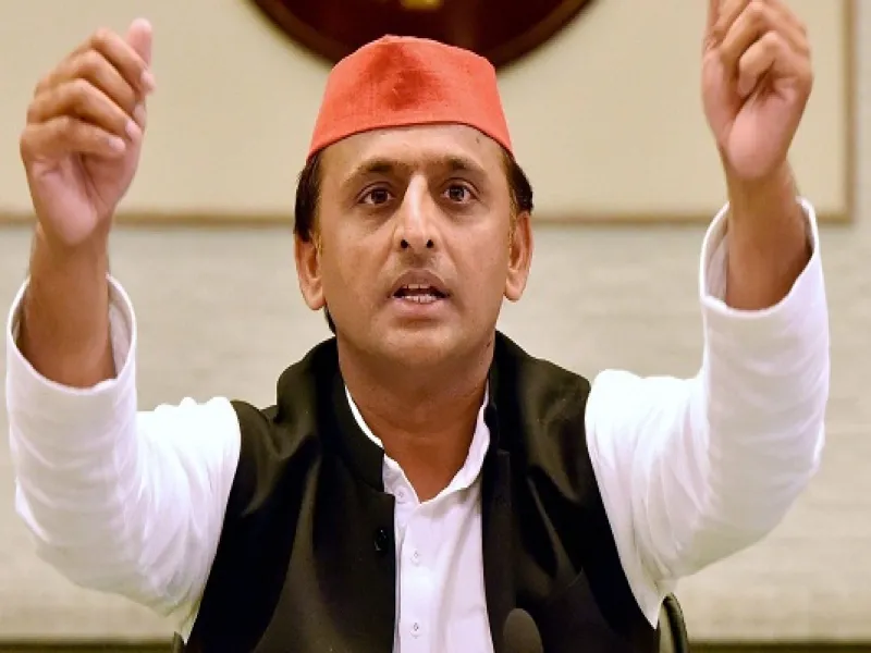 लखनऊ : केजरीवाल के समर्थन में बोले अखिलेश यादव, यह अध्यादेश के नाम पर जनादेश की हत्या है 