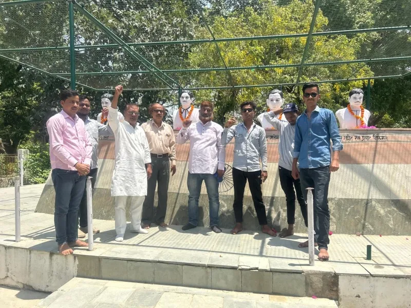 अयोध्या: प्रथम स्वतंत्रता संग्राम दिवस पर काकोरी के शहीदों को किया नमन 