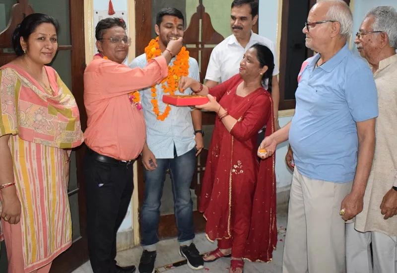 UPSC Success Story : साफ लक्ष्य, मजबूत इरादा हो तो जरूर मिलेगी सफलता