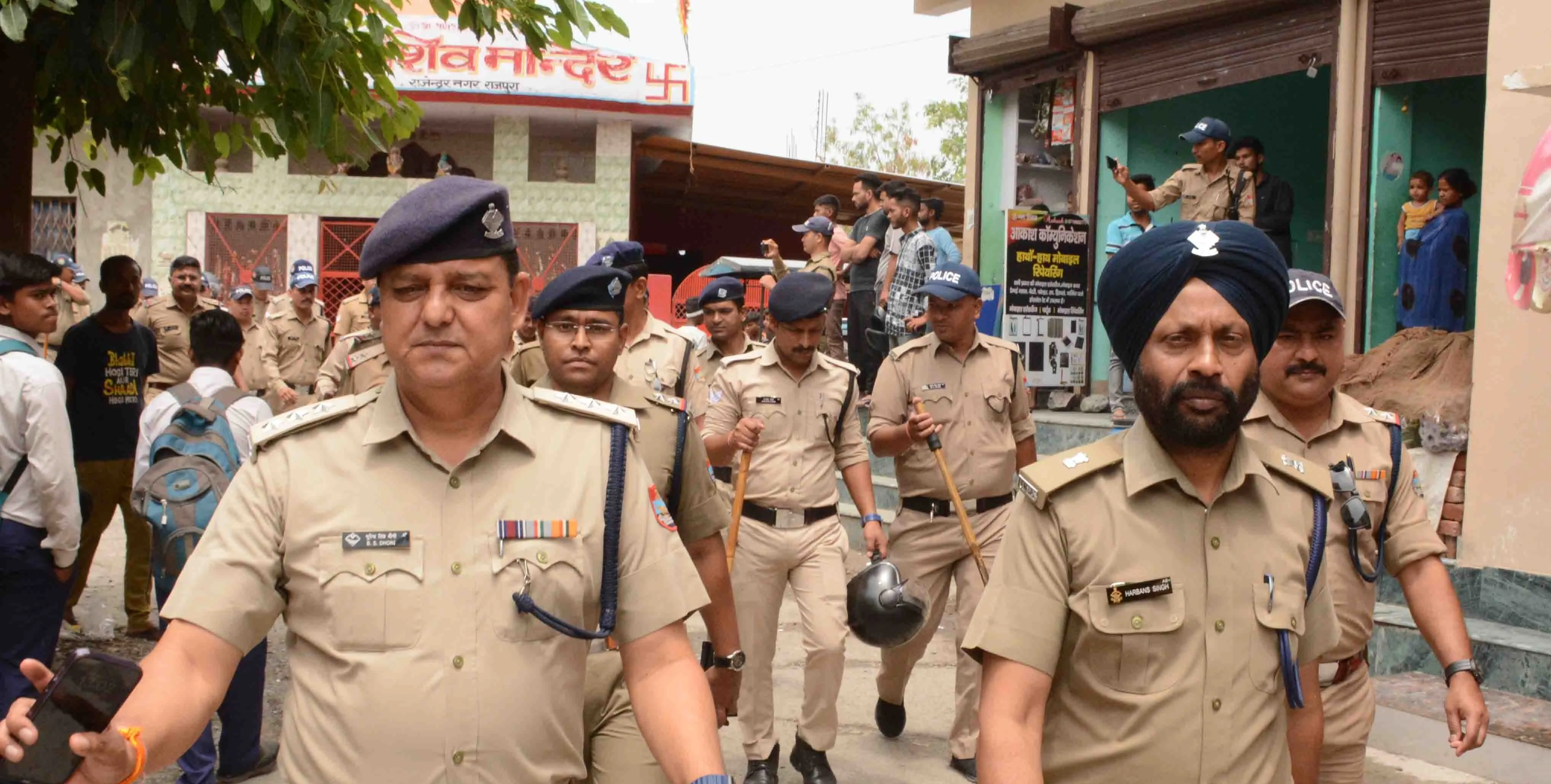 हल्द्वानी: बिना सत्यापन रहते मिले 300 परिवार, मकान मालिकों के कटे चालान