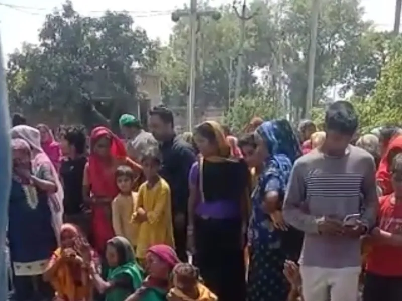 बहराइच: बाइक को बस ने मारी टक्कर, अंतिम संस्कार में शामिल होने जा रहे चाचा भतीजे की मौत