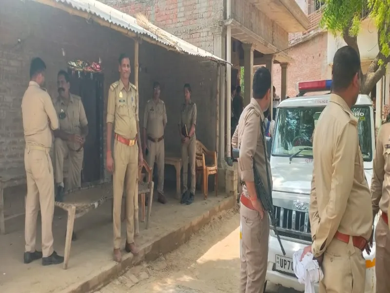 रायबरेली: हर्ष फायरिंग में घायल की इलाज के दौरान मौत, गांव में पुलिस बल तैनात