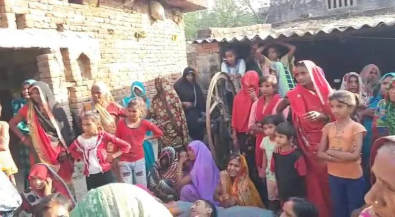 बहराइच : जमीनी विवाद में ग्रामीण की कर दी लाठियों से पीट-पीटकर हत्या