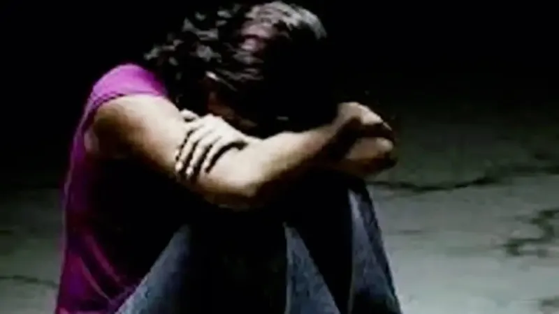 कानपुर : सीआरपीएफ जवान पर शादी का झांसा देकर दुष्कर्म करने का आरोप 