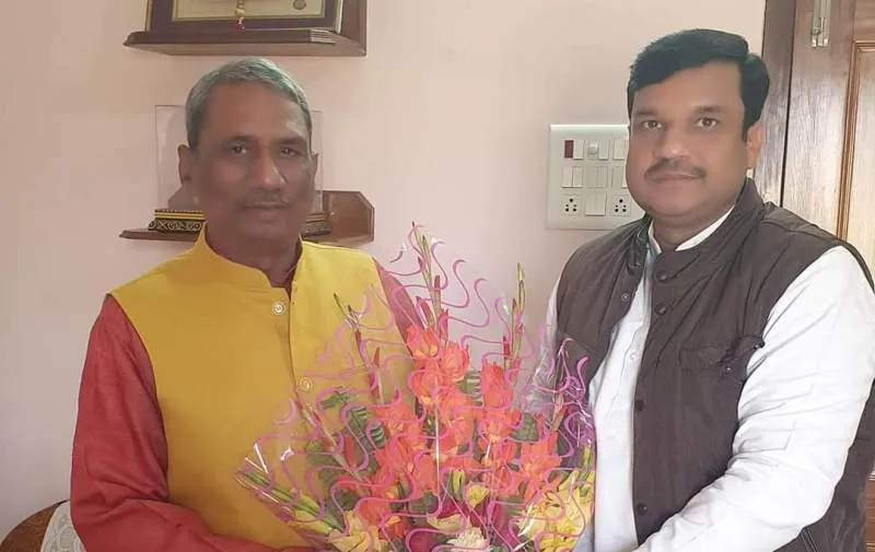 बहराइच : प्रदेश उपाध्यक्ष को विधान परिषद सदस्य प्रत्याशी बनाए जाने पर खुशी