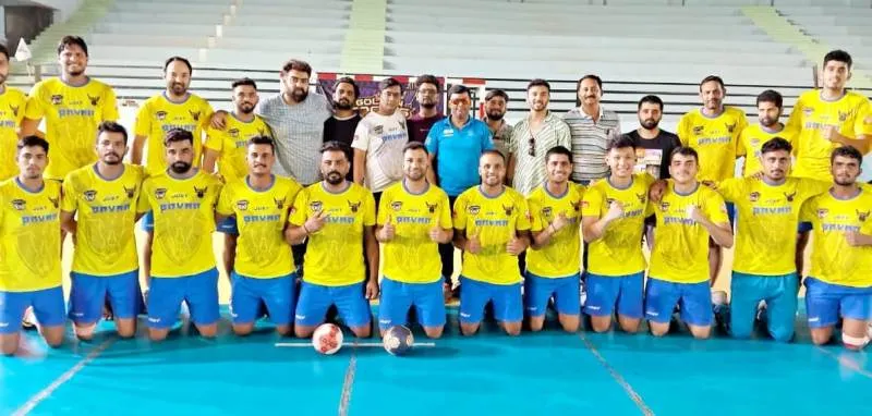 अयोध्या : प्रीमियर हैंडबॉल लीग के लिए पसीना बहा रहे जॉर्डन, फिलीपींस व ईरान समेत अन्य जगह के खिलाड़ी