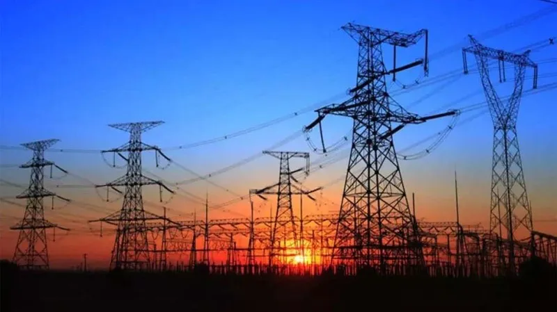 अयोध्या : 22 घंटे की बिजली कटौती से दुकानदारों को हुआ भारी नुकसान, फ्रिज में रखे सामान हुए खराब