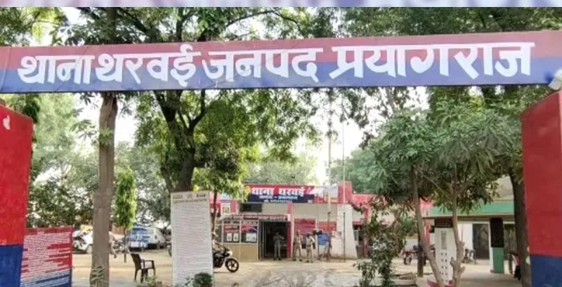 प्रयागराज : दबंगों ने दुकान में की तोड़-फोड़, जान से मारने की दी धमकी