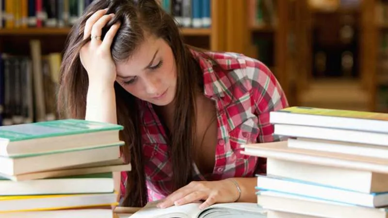 बस्ती : किशोरों और युवाओं को बीमार बना सकता है क्षमता से ज्यादा प्रतियोगी परीक्षाओं का दबाव