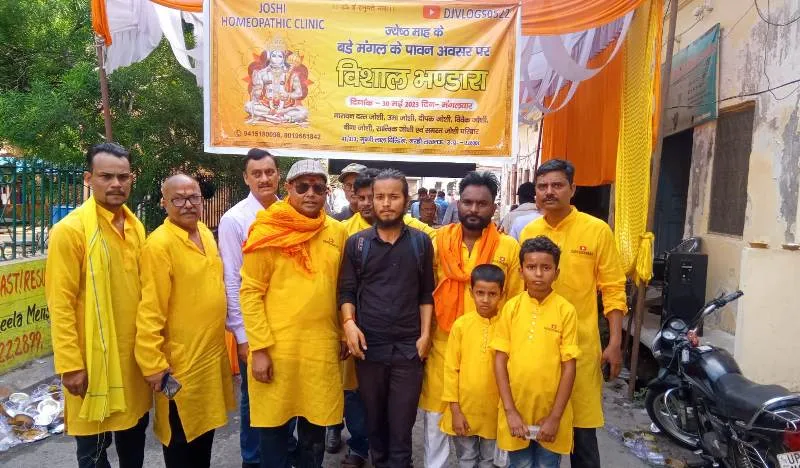 बड़ा मंगल : राजधानी में जगह-जगह भक्तों ने छके भंडारे, लगे जय बजरंगबली के जयकारे